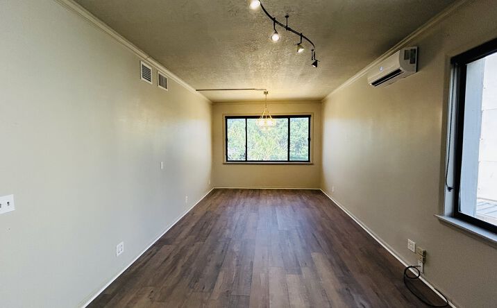 Pictures of Office property located at 2210 Front Street, Melbourne, FL 32901 for lease - image #1