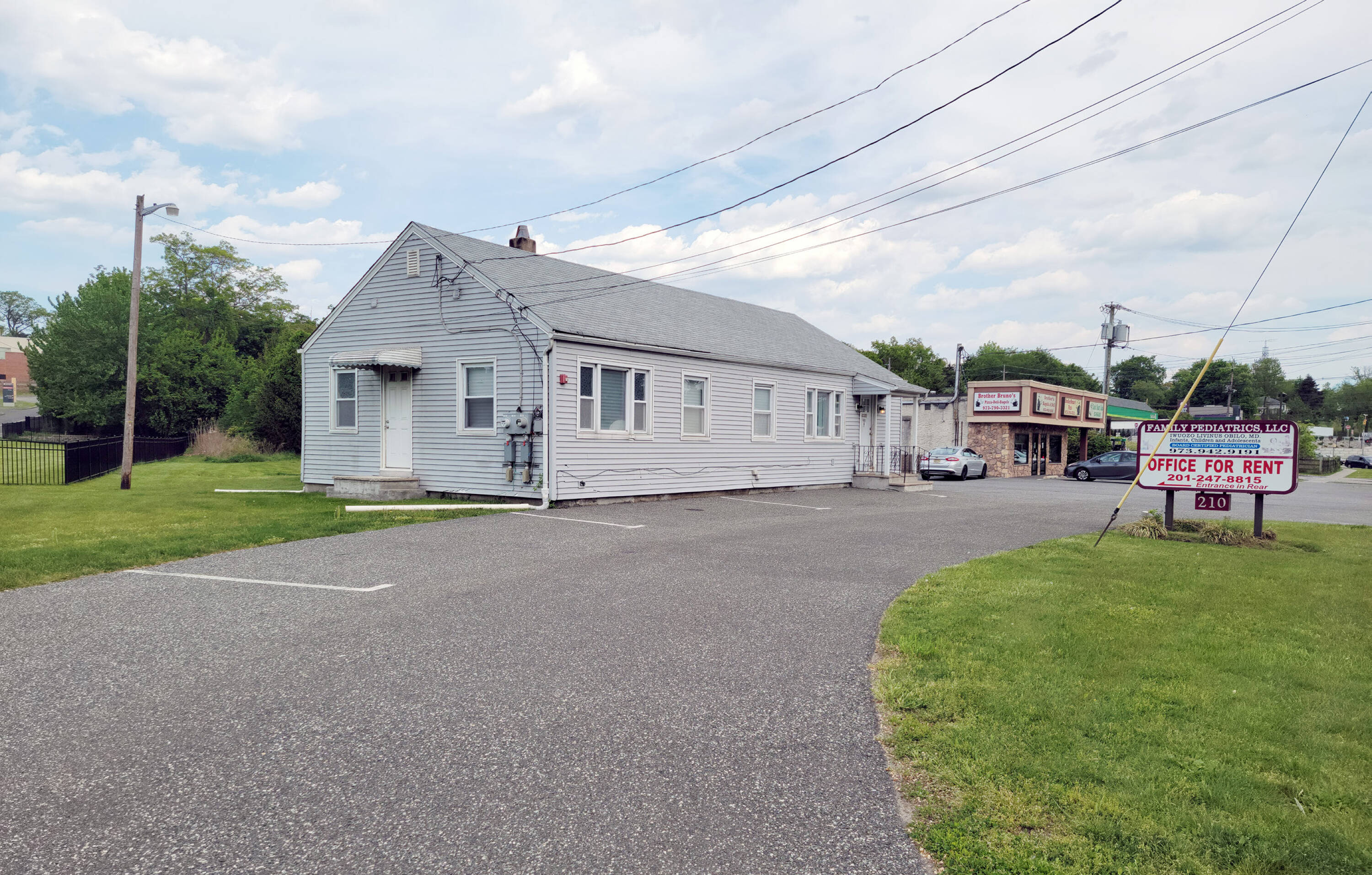 180200 Hamburg Turnpike, Wayne, NJ 07470