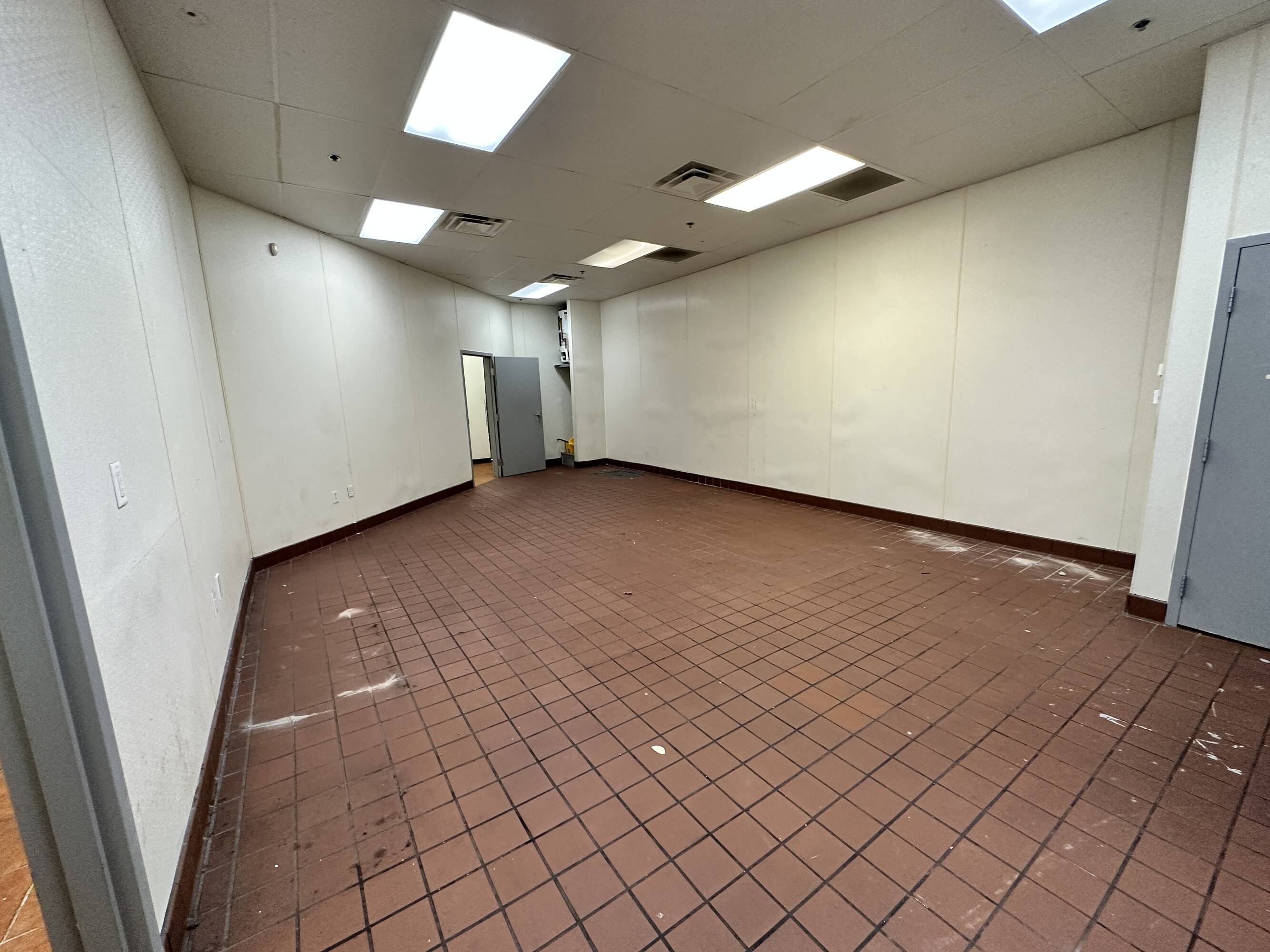 The Commercial Real Estate Exchange