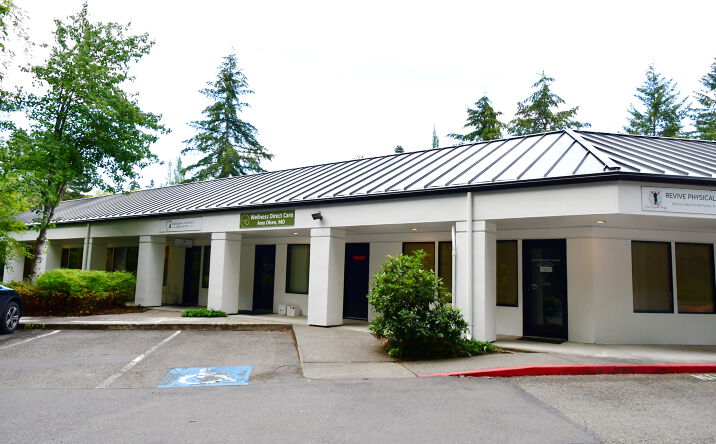Pictures of Office property located at 3707 Providence Point Dr SE, Issaquah, WA 98029 for lease - image #1
