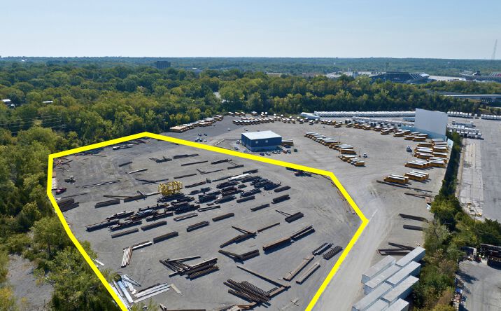 Pictures of Land, Industrial property located at 8753 E US Hwy 40, KCMO, MO 64129 for lease - image #1