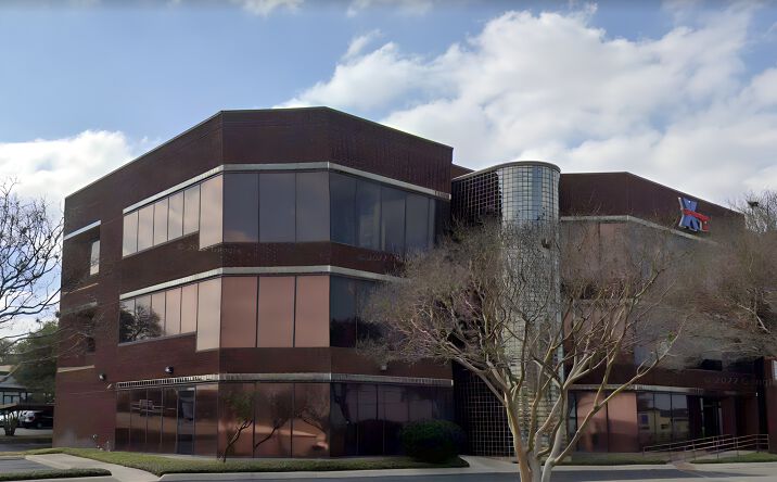 Pictures of Office property located at 100 Sandau Rd, San Antonio, TX 78216 for lease - image #1