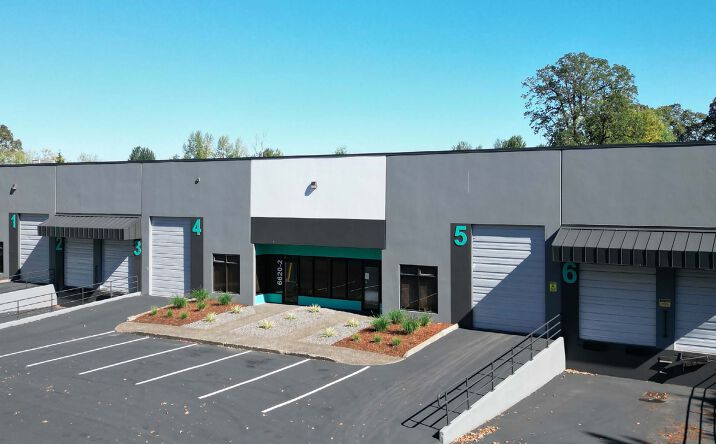 Pictures of Industrial property located at 7013-7021 NE 79th Ct, Portland, OR 97218 for lease - image #1