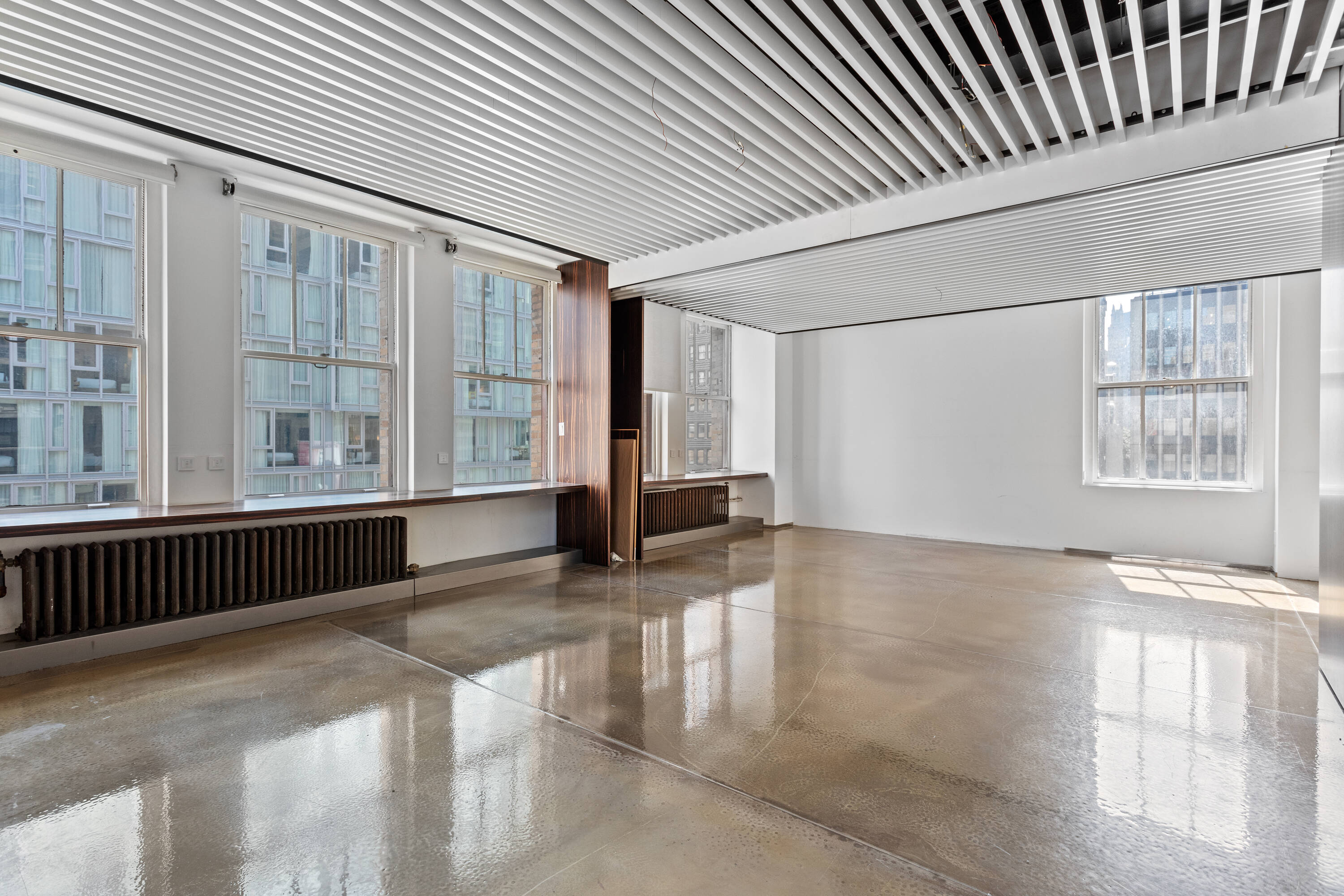 202 W 40th St, New York, NY 10018 | Crexi.com