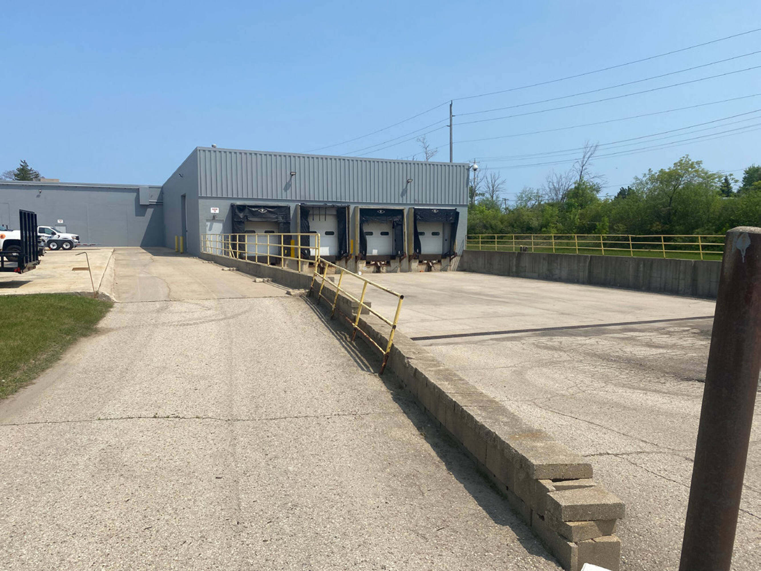 2620 90th St, Sturtevant, WI 53177