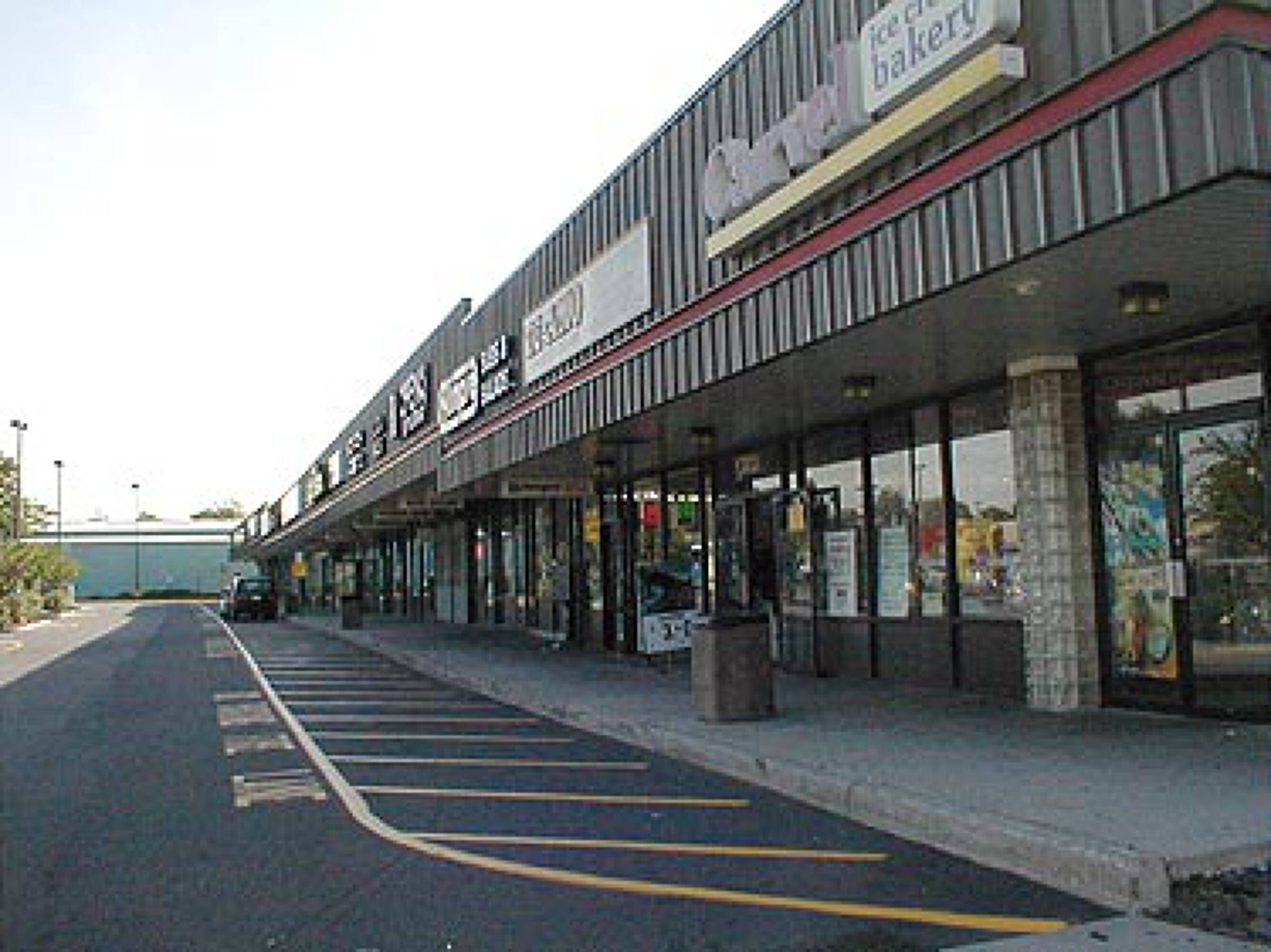 467 Lyons Ave, Newark, NJ 07112