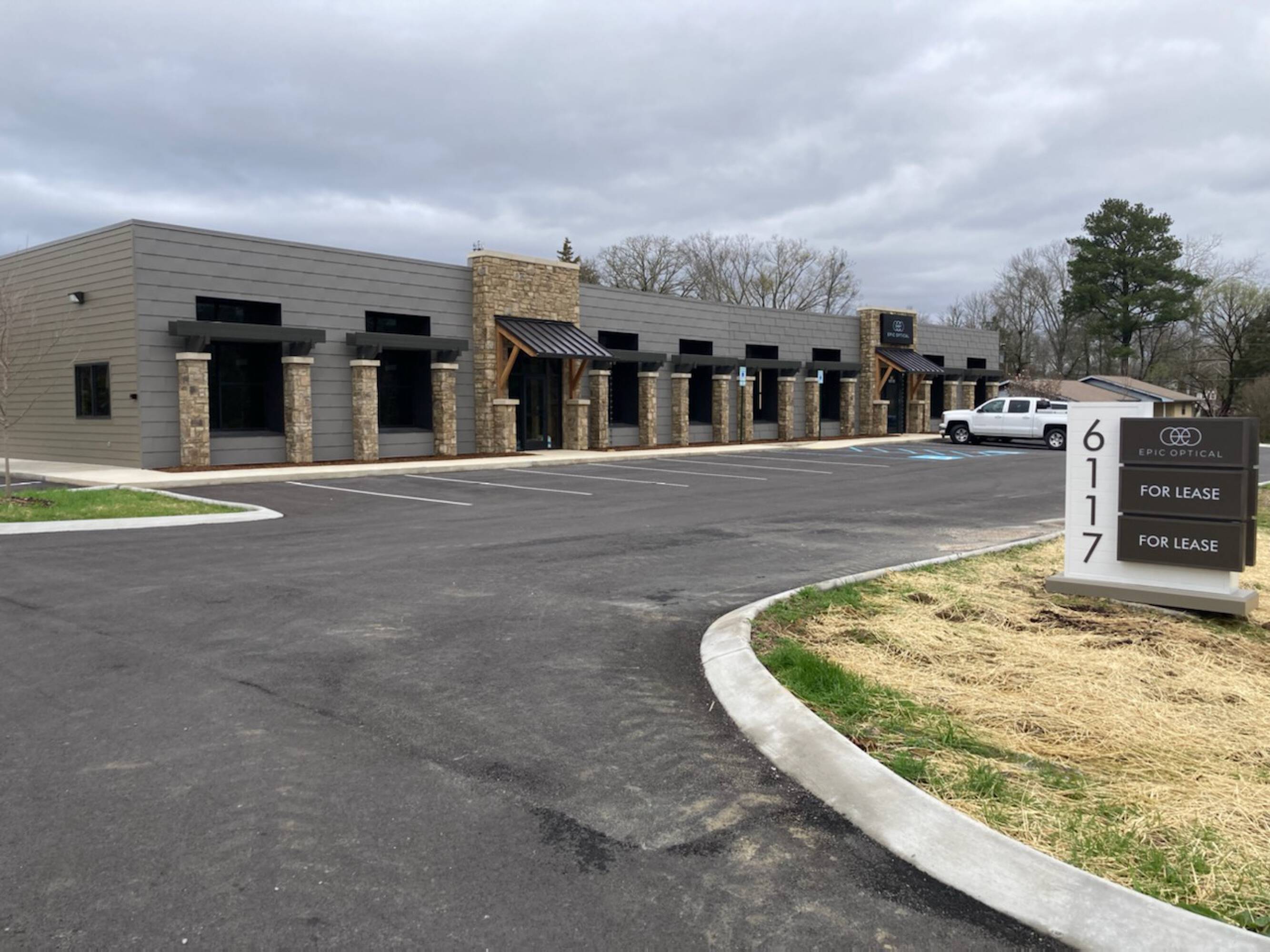 6117 Ooltewah Rd, Ooltewah, TN 37363