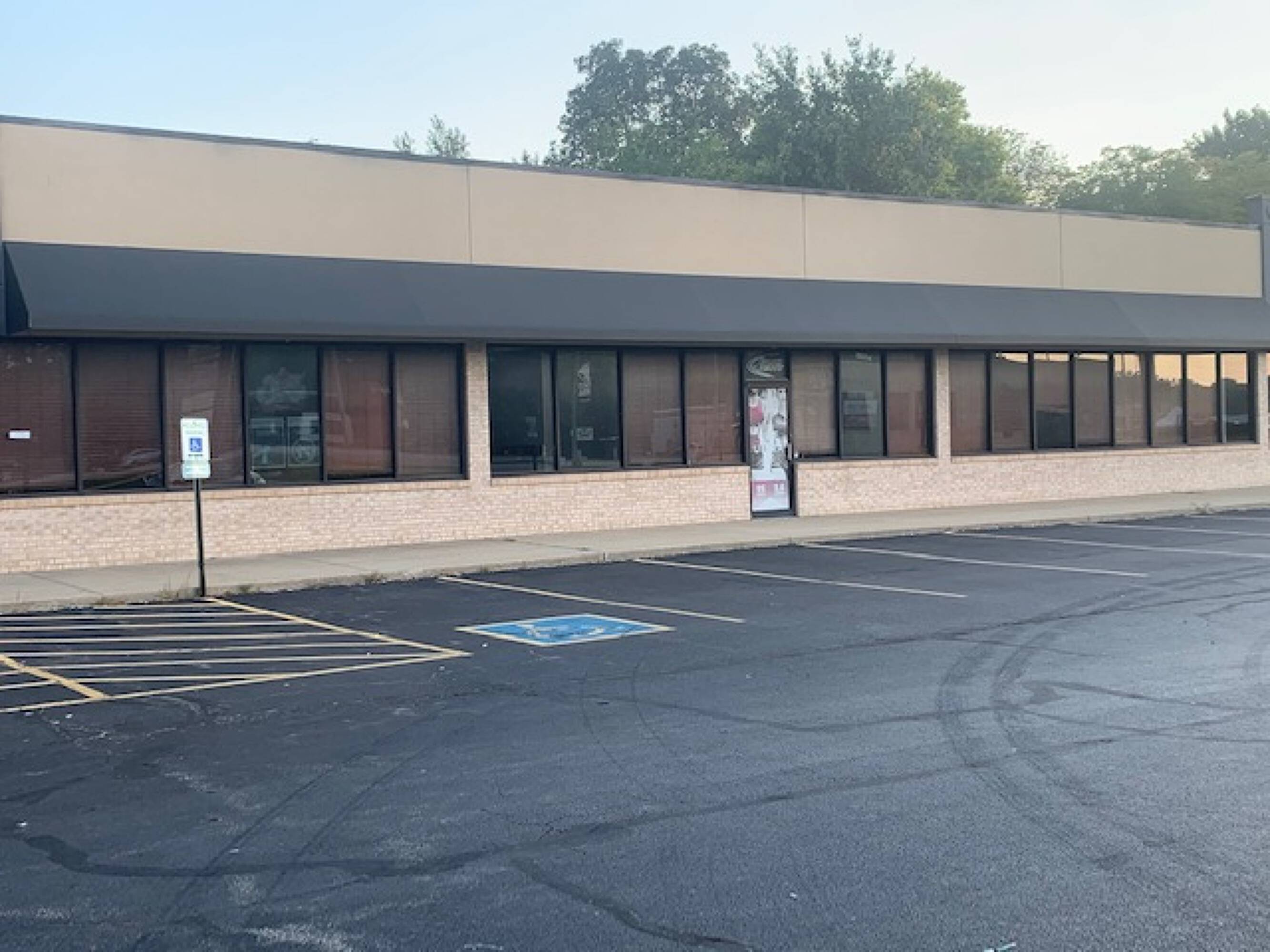 1279 TORONTO Road, Springfield, IL 62712