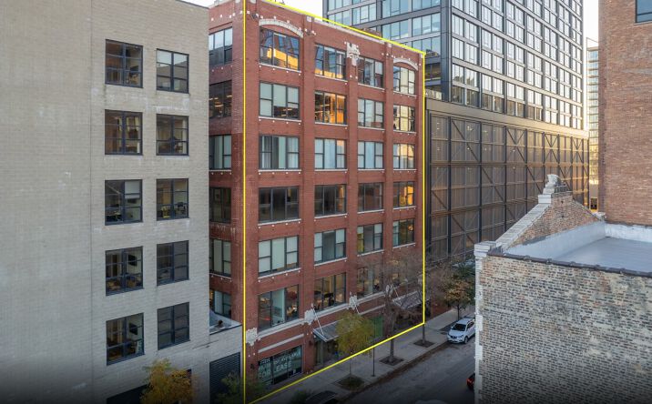Pictures of Office property located at 1033 W Van Buren St, Chicago, IL 60607 for lease - image #1