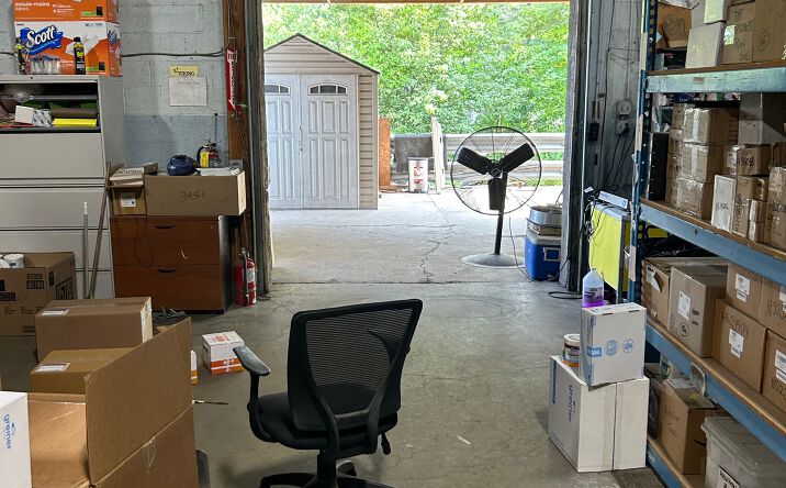 Pictures of Industrial property located at 8640 Tonnelle Avenue, North Bergen, NJ 07047 for lease - image #1