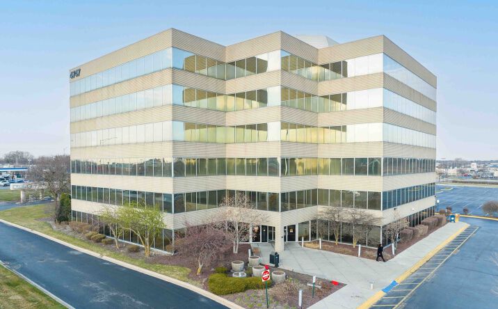 Pictures of Office property located at 4747 Lincoln Hwy, Matteson, IL 60443 for lease - image #1