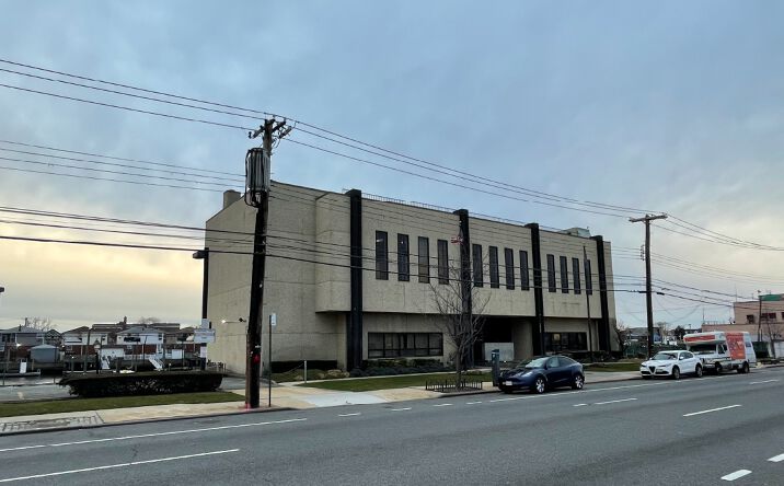 Pictures of Retail, Office property located at 158-29 Cross Bay Blvd, Queens, NY 11414 for lease - image #1