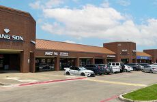 5662156