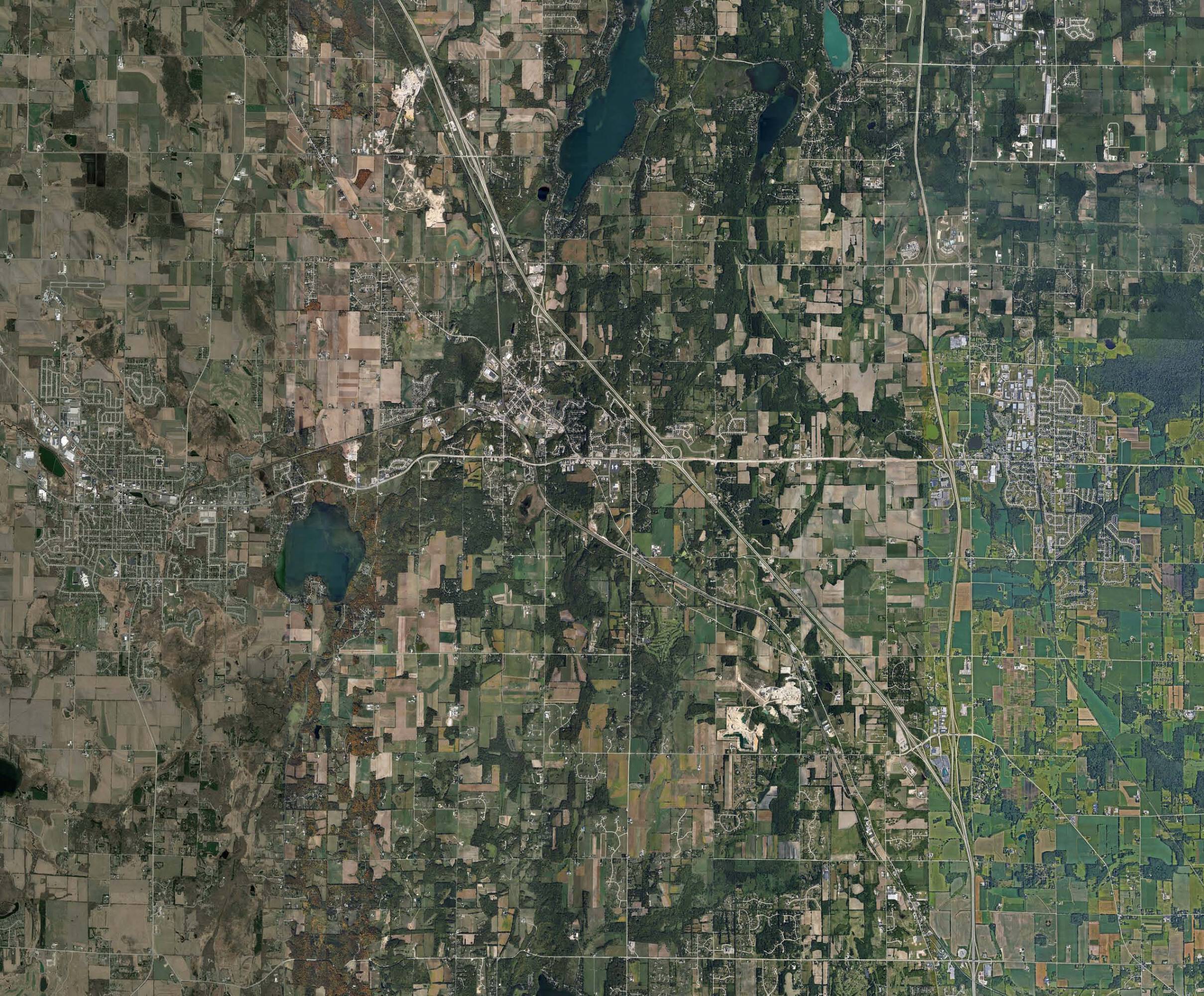 1021 E Commerce Blvd, Slinger, WI 53086