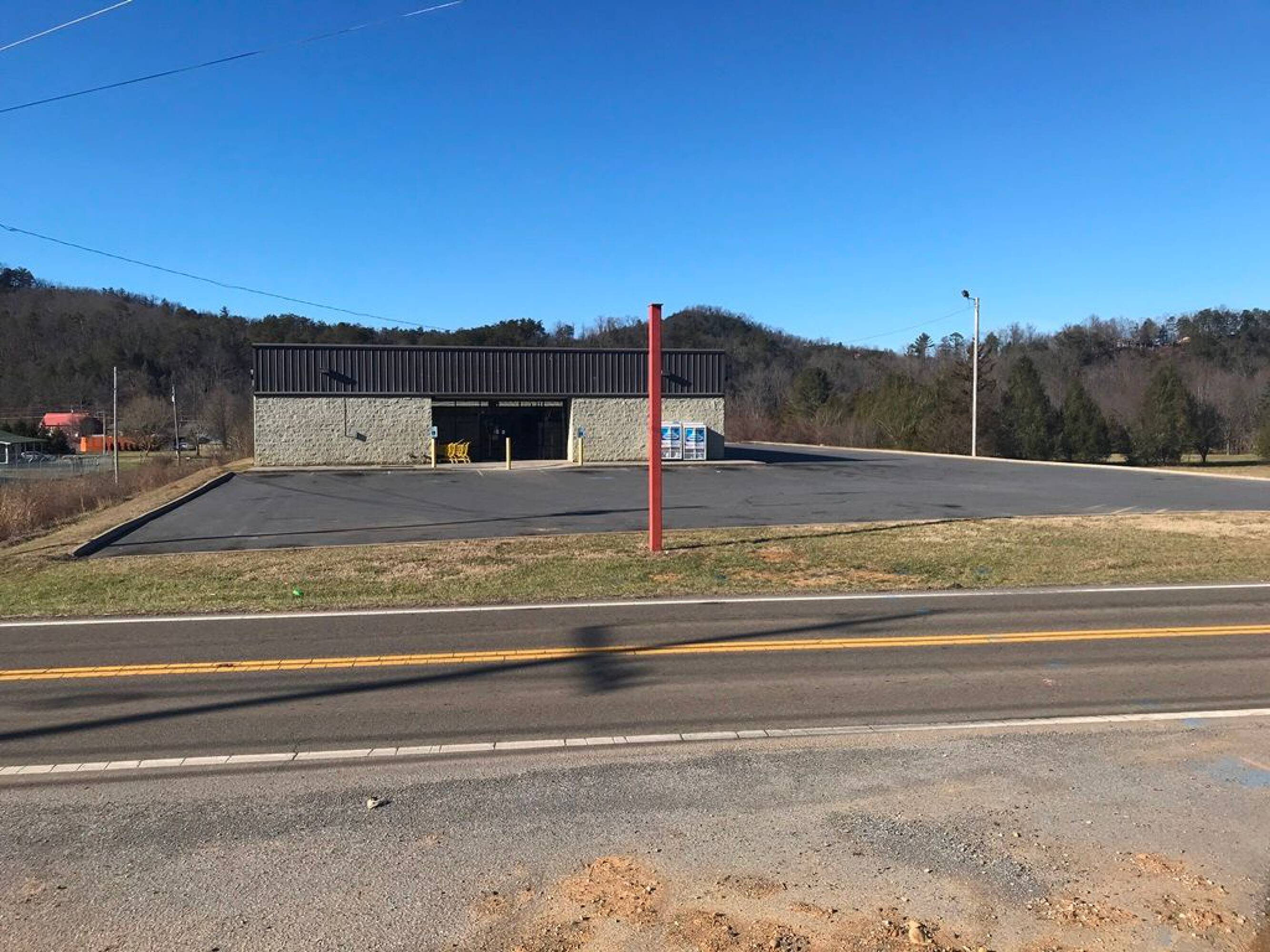 3297 Cosby Hwy, Cosby, TN 37722