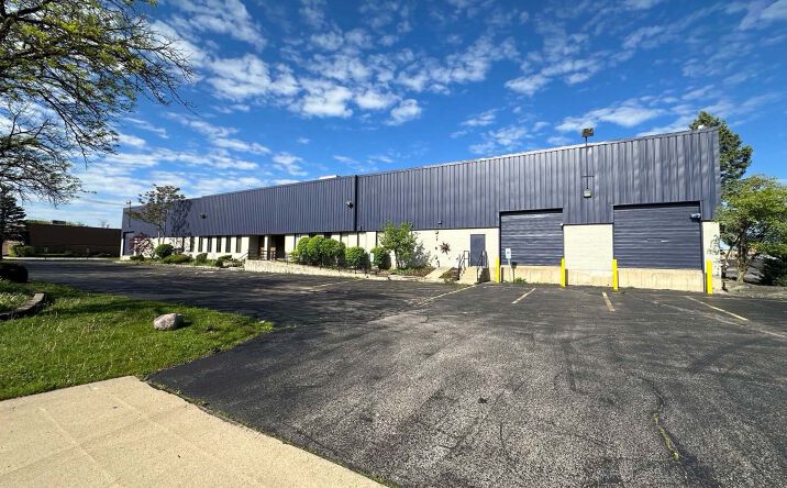 Pictures of Industrial property located at 742 Glenn Avenue, Wheeling, IL 60090 for lease - image #1