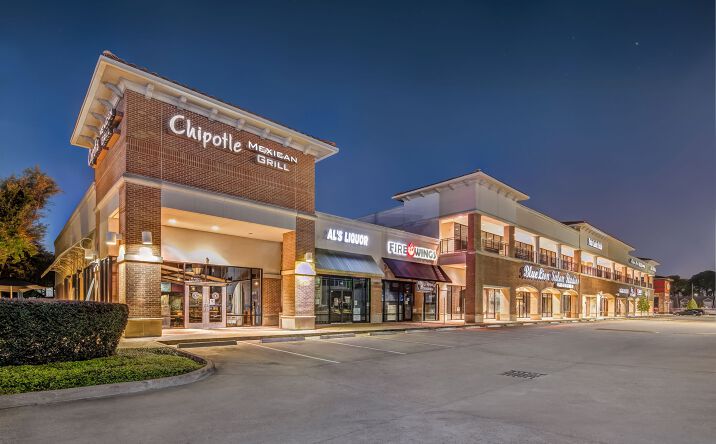 Pictures of Retail property located at 8401 Westheimer Rd, Houston, TX 77063 for lease - image #1