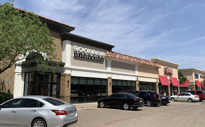 Pictures of Retail, Restaurant property located at 413 University Ave, Lubbock, TX 79407 for lease - image #1