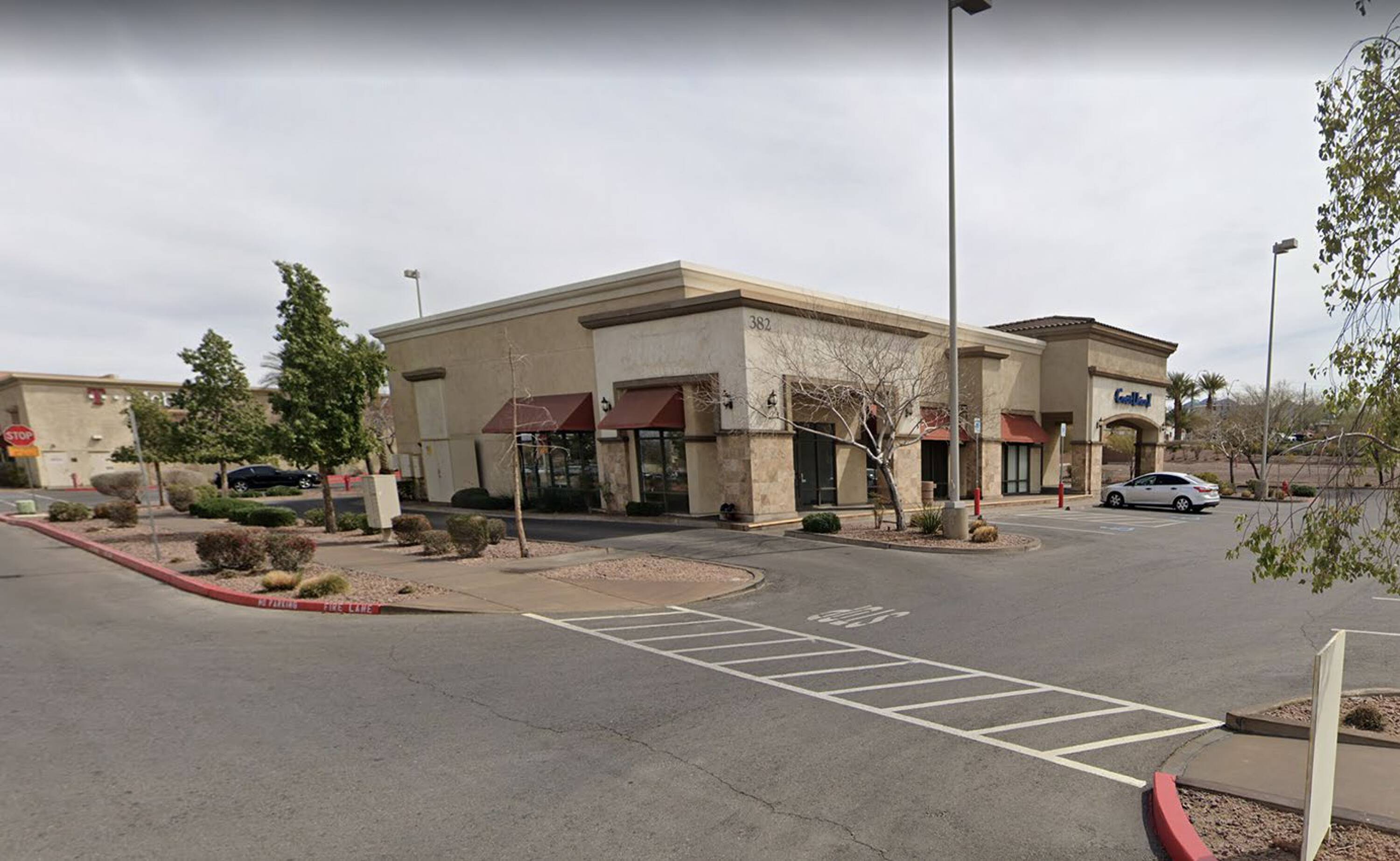 382 W Lake Mead Pkwy, Henderson, NV 89015