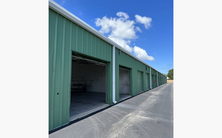 Pictures of Industrial property located at 5100 95th St N, St. Petersburg, FL 33708 for lease - image #1
