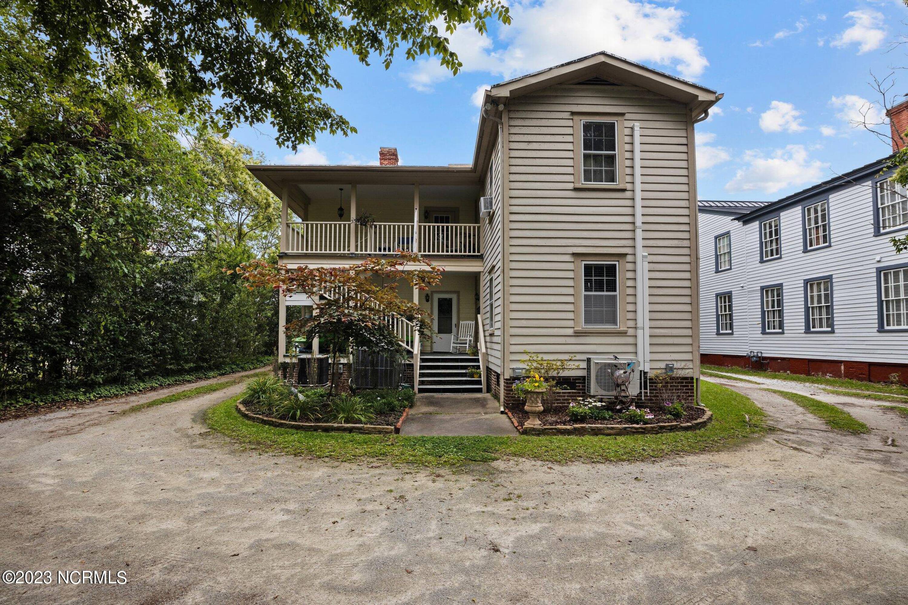 219 Pollock Street, New Bern, NC 28560