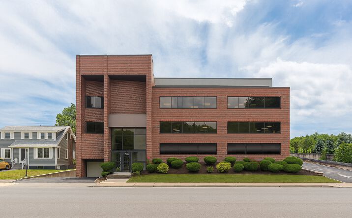 Pictures of Office property located at 1466 Main St, Waltham, MA 02451 for lease - image #1