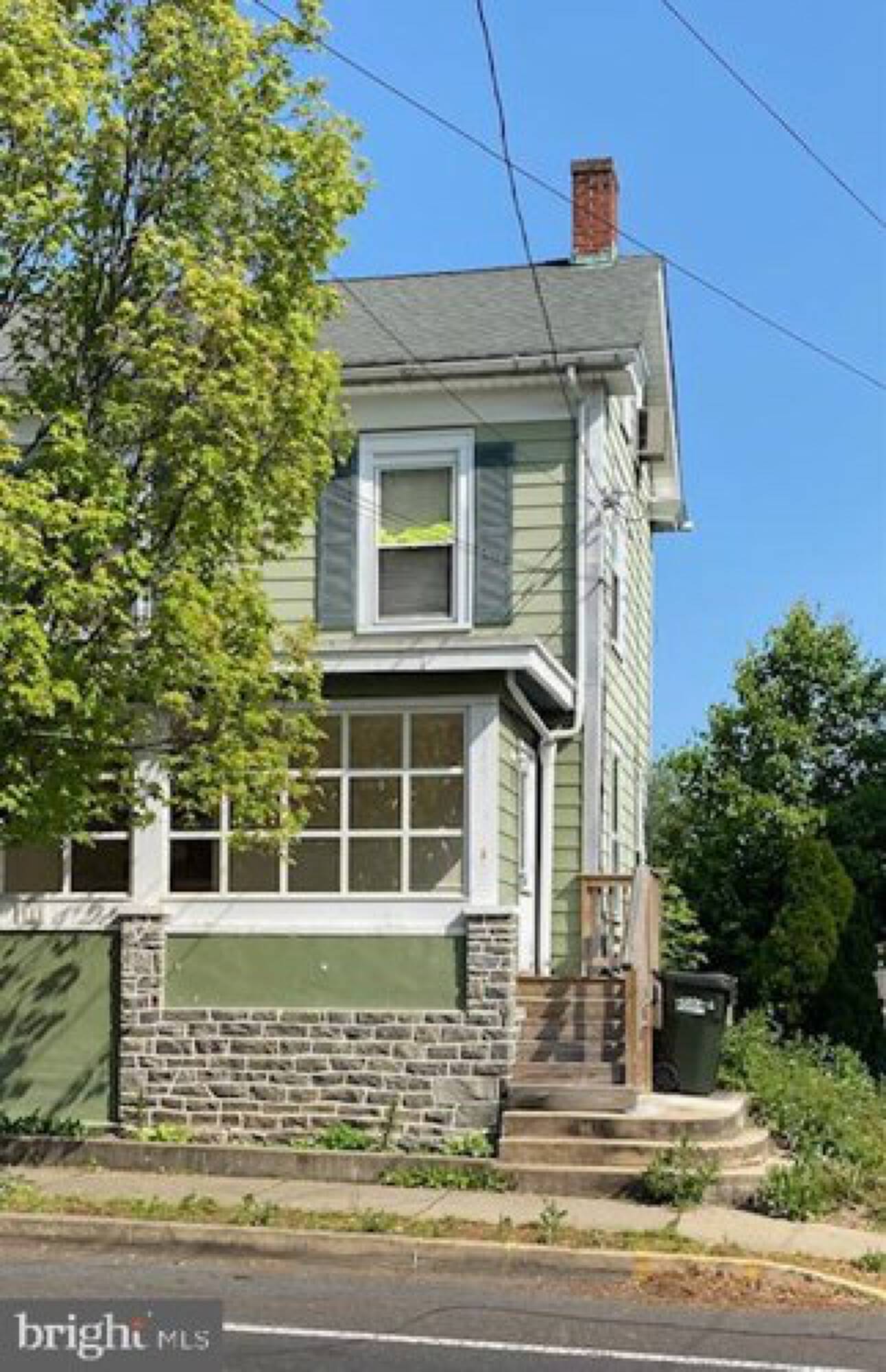 111 E Maple Ave, Langhorne, PA 19047