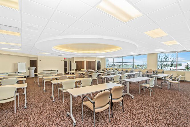 Pictures of Office property located at 2088 W Ogden Ave, Aurora, IL 60504 for lease - image #1