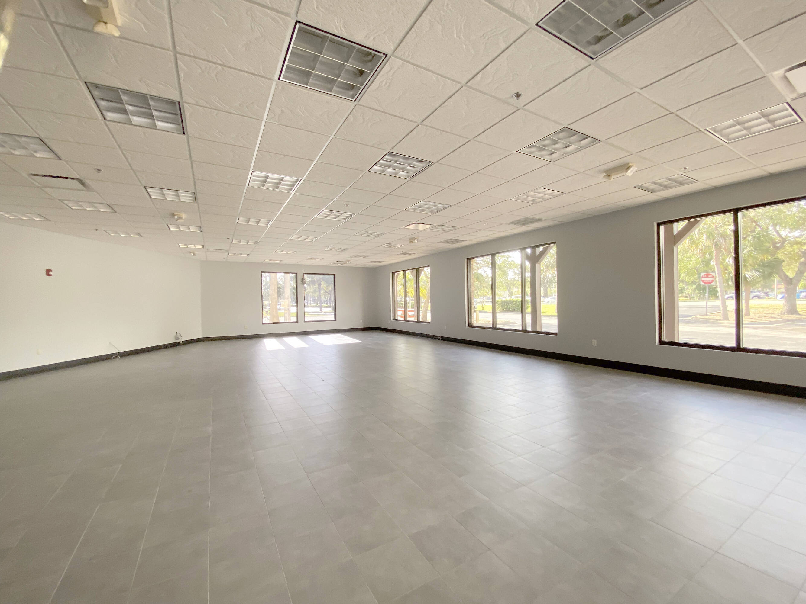 1899 FL44, New Smyrna Beach, FL 32168