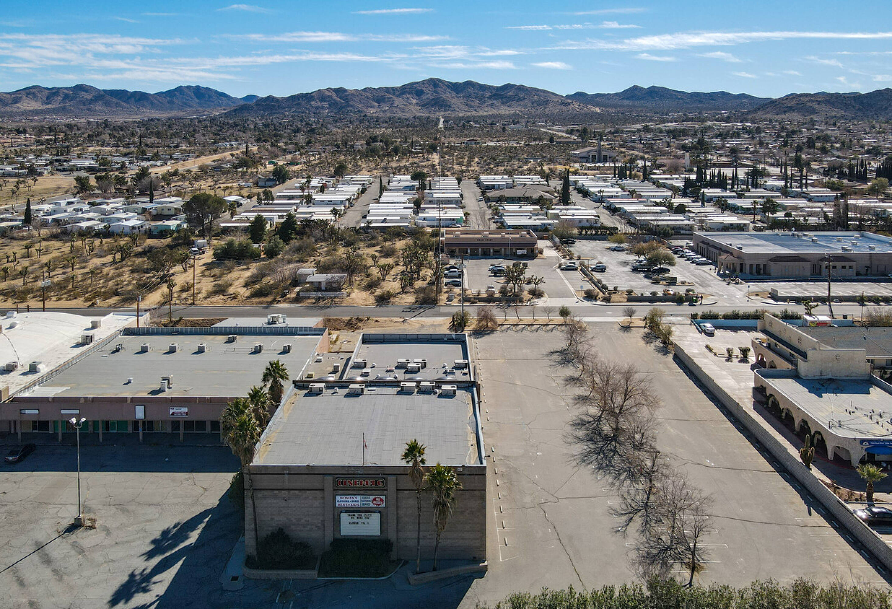 56401 29 Palms Hwy, Yucca Valley, CA 92284