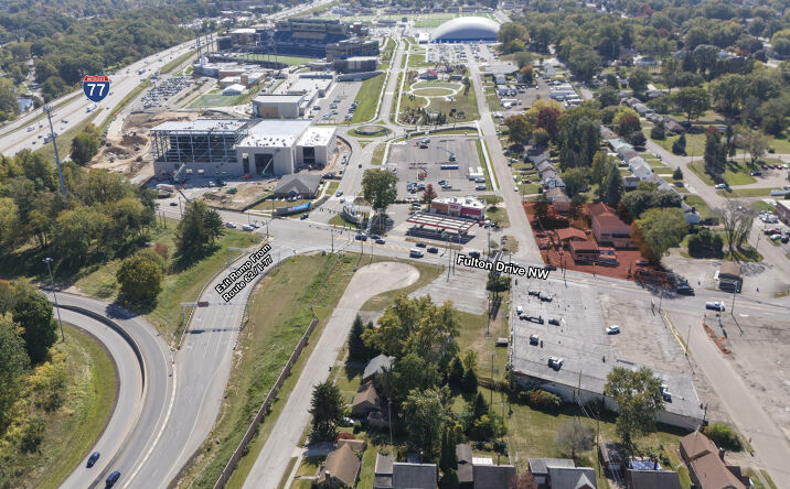 Pictures of Retail, Land property located at 2704 Fulton Dr NW, Canton, OH 44718 for lease - image #1