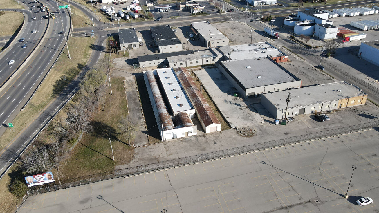 1803D ster Street, Dayton, OH 45404 Industrial Space for Lease