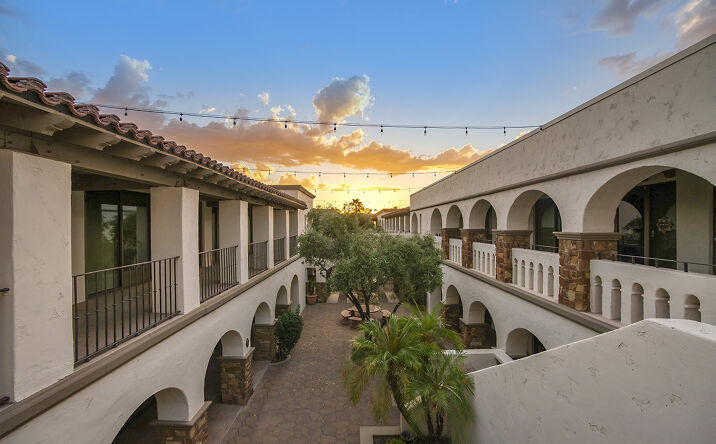Pictures of Office property located at 11000 N Scottsdale Rd, Scottsdale, AZ 85254 for lease - image #1