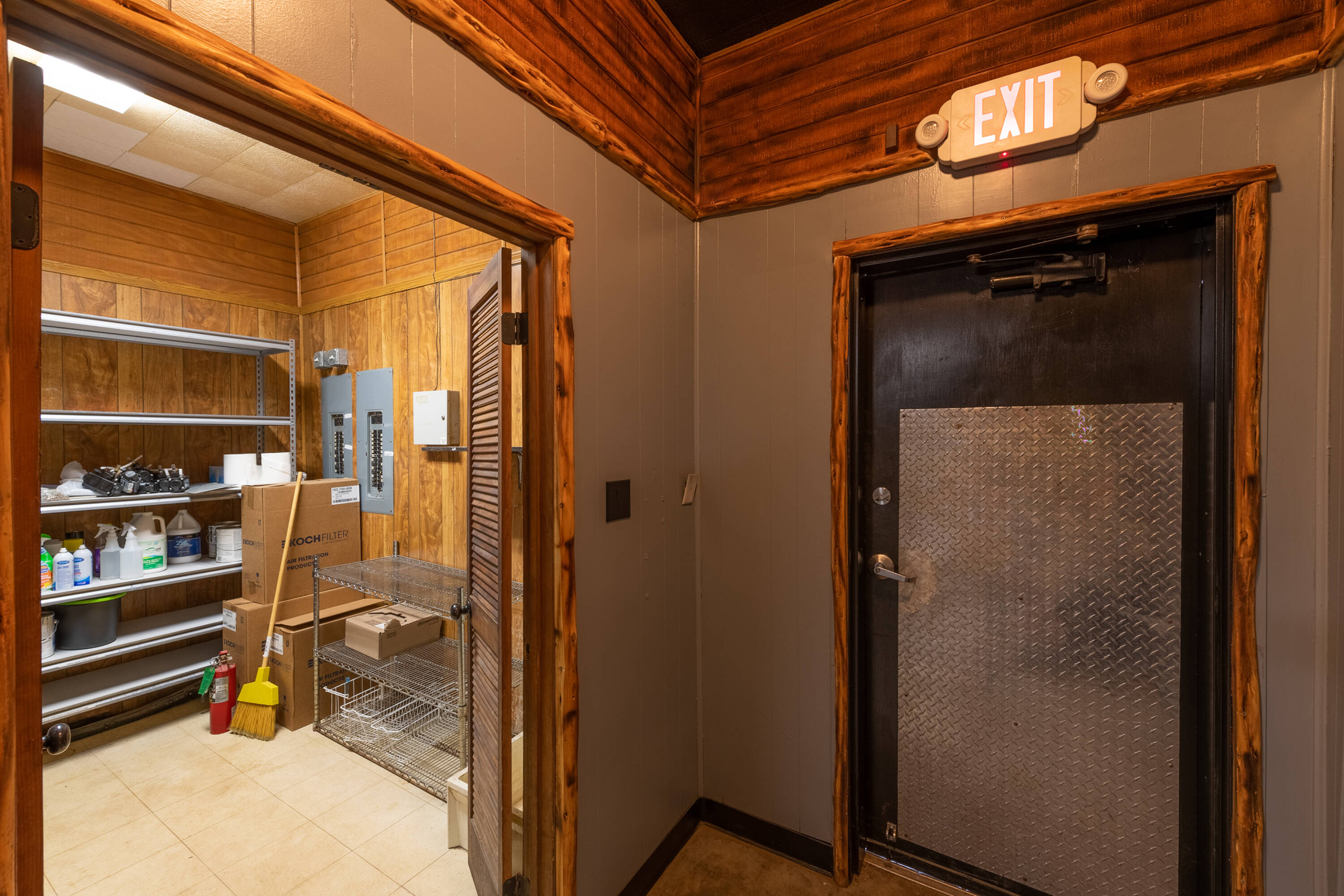 1402 Old Iowa Park Rd, Wichita Falls, TX 76306