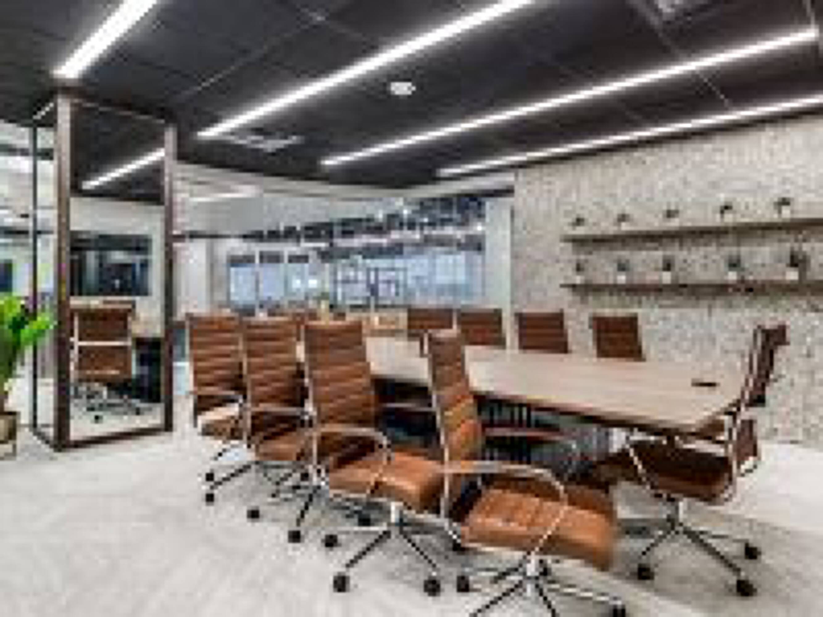 24 Greenway Plaza, Houston, TX 77046