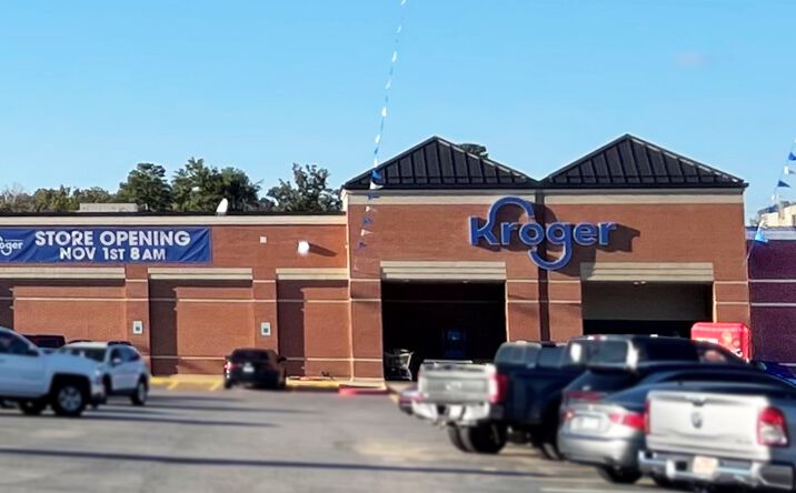 Pictures of Retail, Office property located at 10300 N Rodney Parham Rd, Little Rock, AR 72227 for lease - image #1