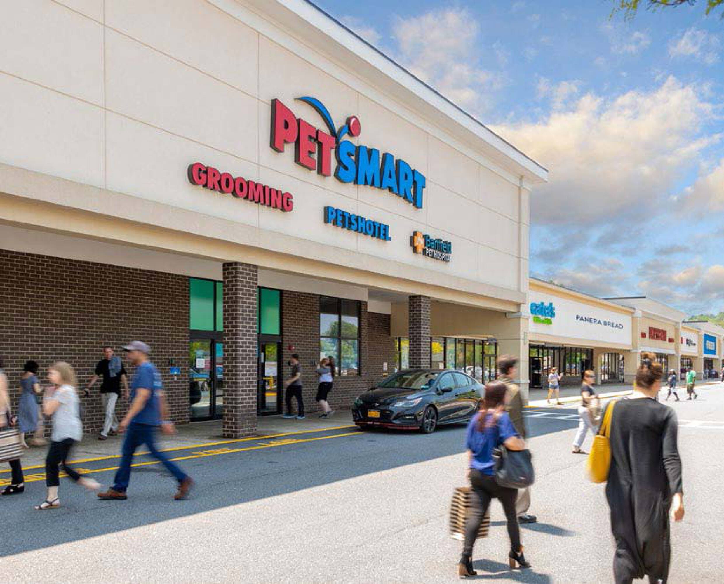 423 Tarrytown Rd, White Plains, NY 10607