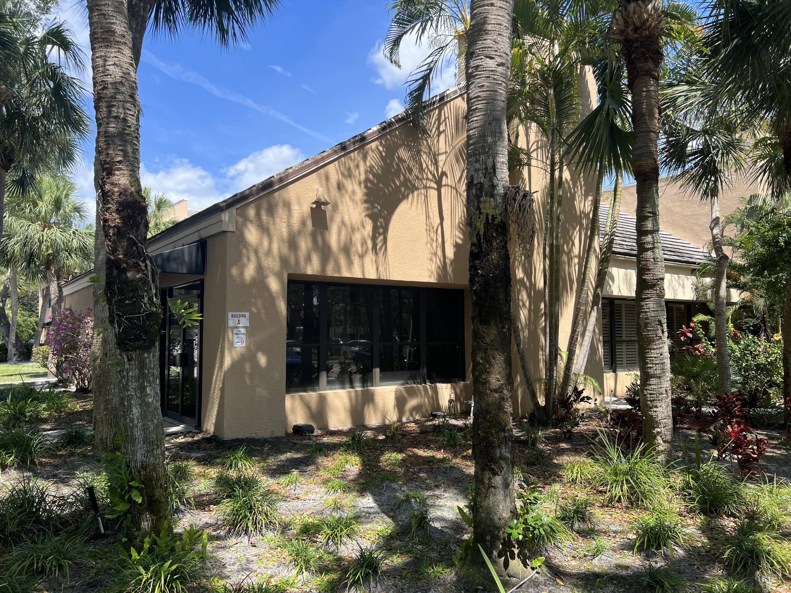 11211 Prosperity Farms Road, Palm Beach Gardens, FL 33410