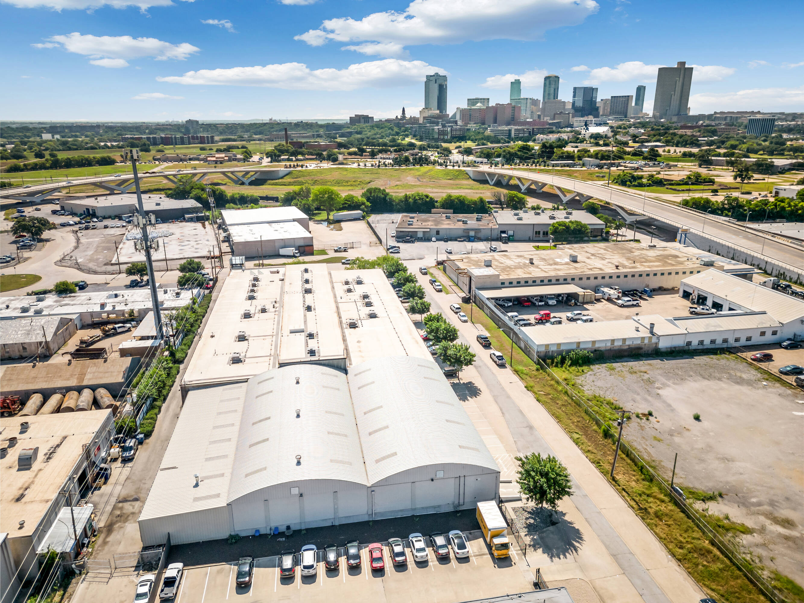 201 N Rupert St, Fort Worth, TX 76107