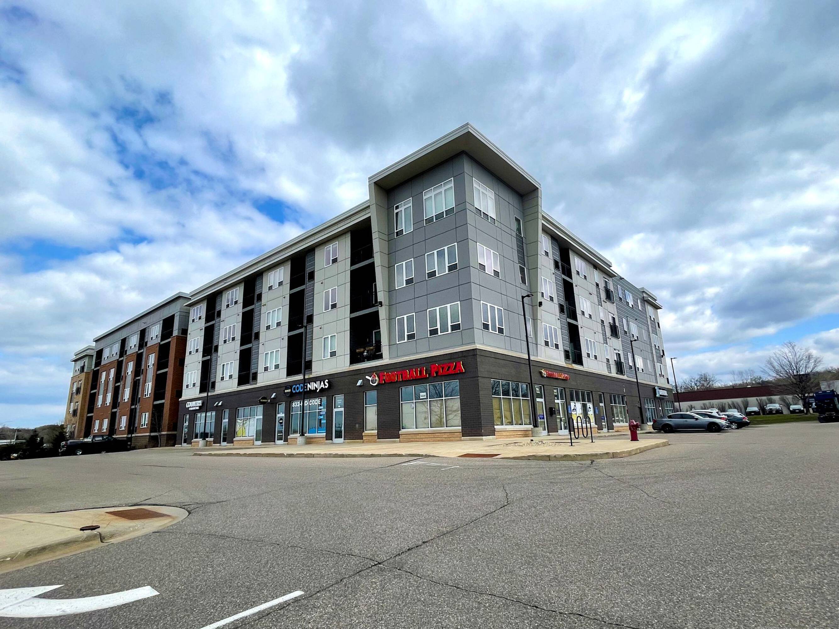 3825 Cedar Grove Pkwy, Eagan, MN 55122 Office Space for Lease Flats