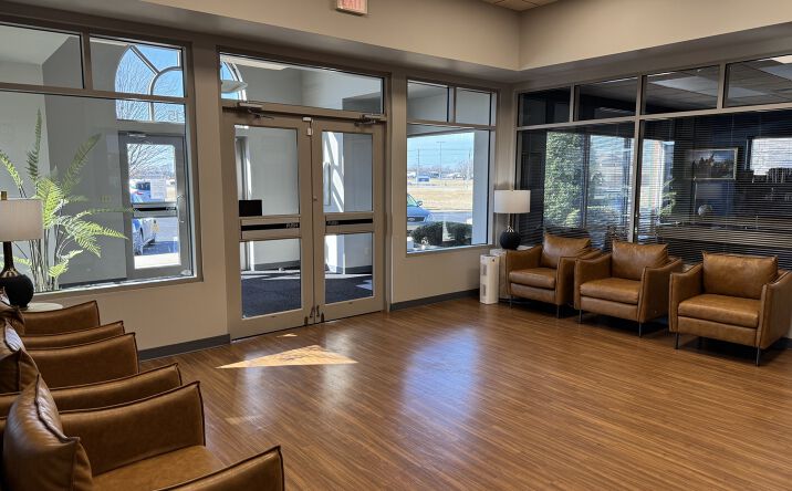 Pictures of Office property located at 1215 Southtown Blvd, Owensboro, KY 42301 for lease - image #1