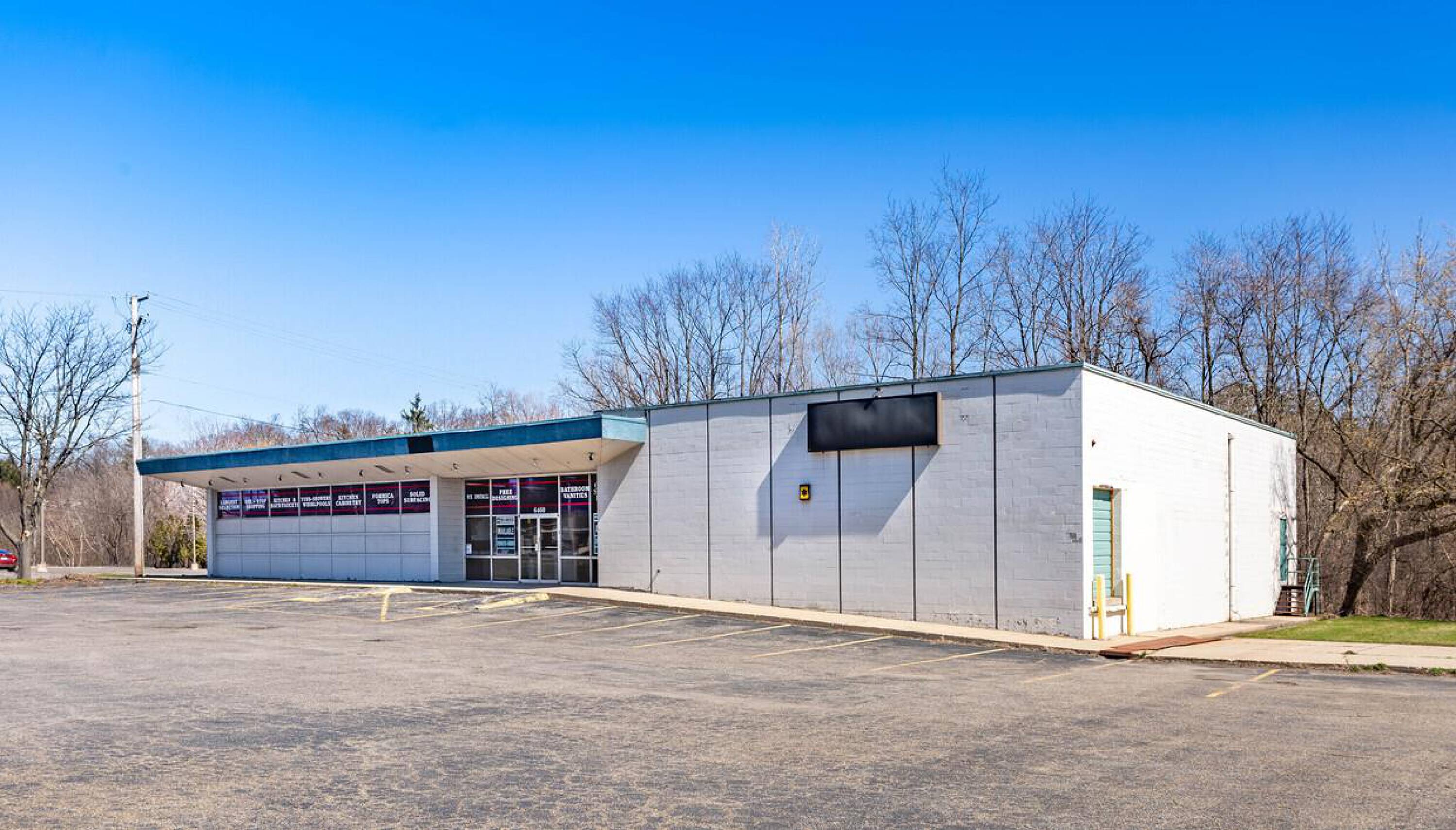 6460 Dixie Hwy, City of the Village of Clarkston, MI 48346