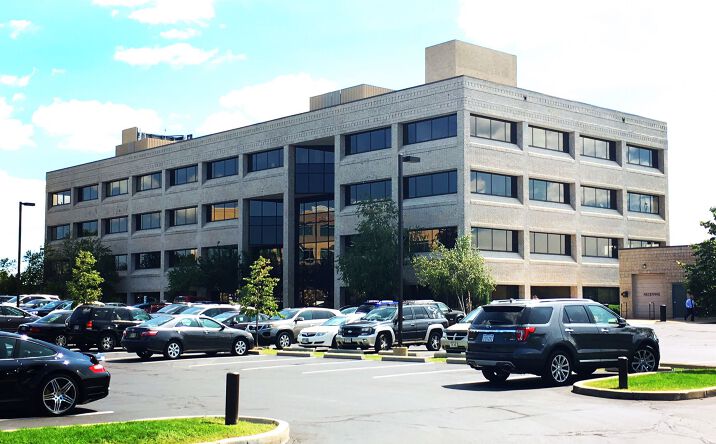 Pictures of Office property located at N14W23833 Stone Ridge Drive, Pewaukee, WI 53072 for lease - image #1
