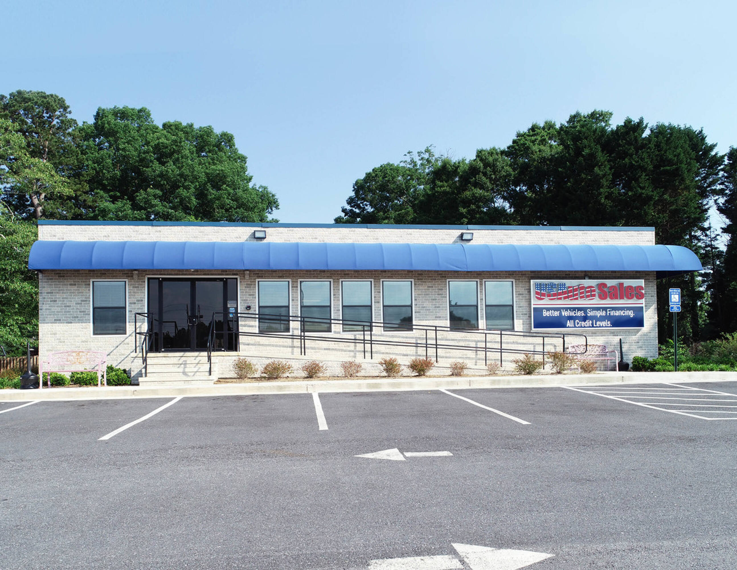 1810 Browns Bridge Rd, Gainesville, GA 30501