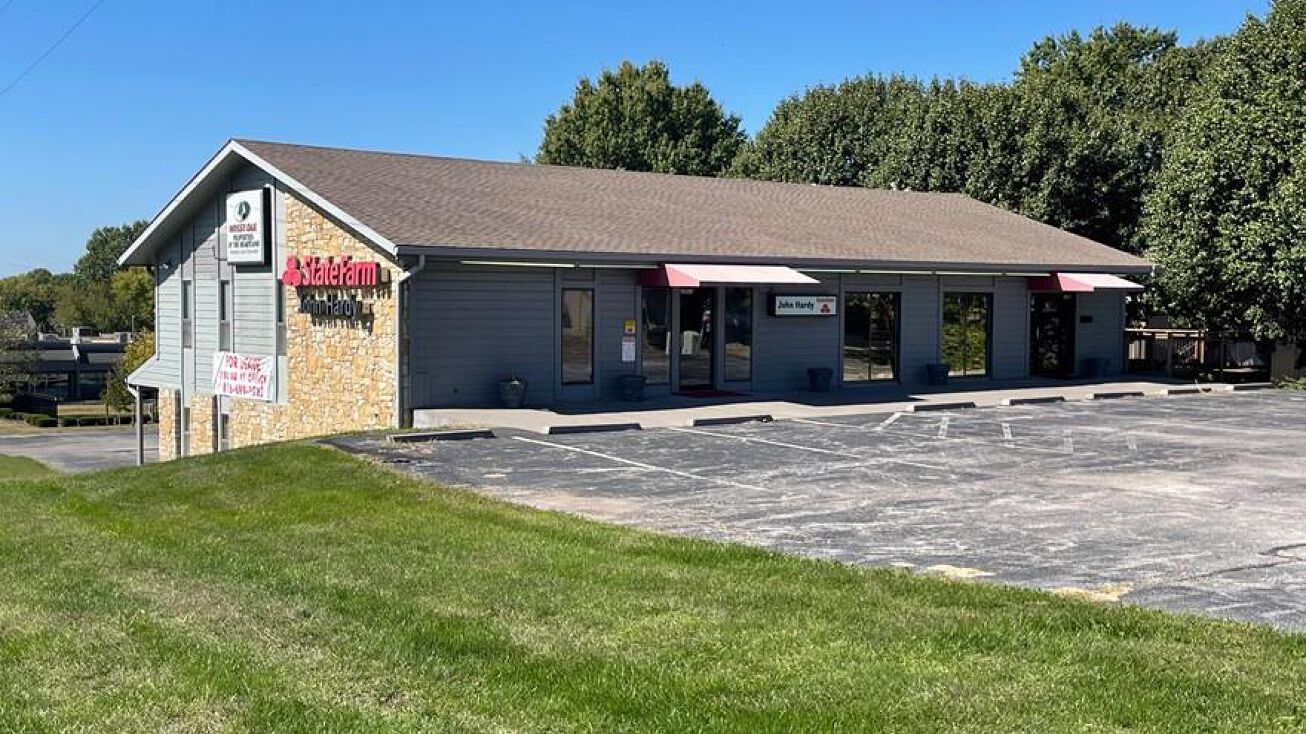 1201 NW Jefferson Street, Blue Springs, MO 64015