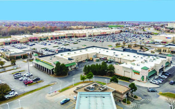 Pictures of Retail property located at 119th Street & I-35 Olathe, Olathe, KS 66062 for lease - image #1