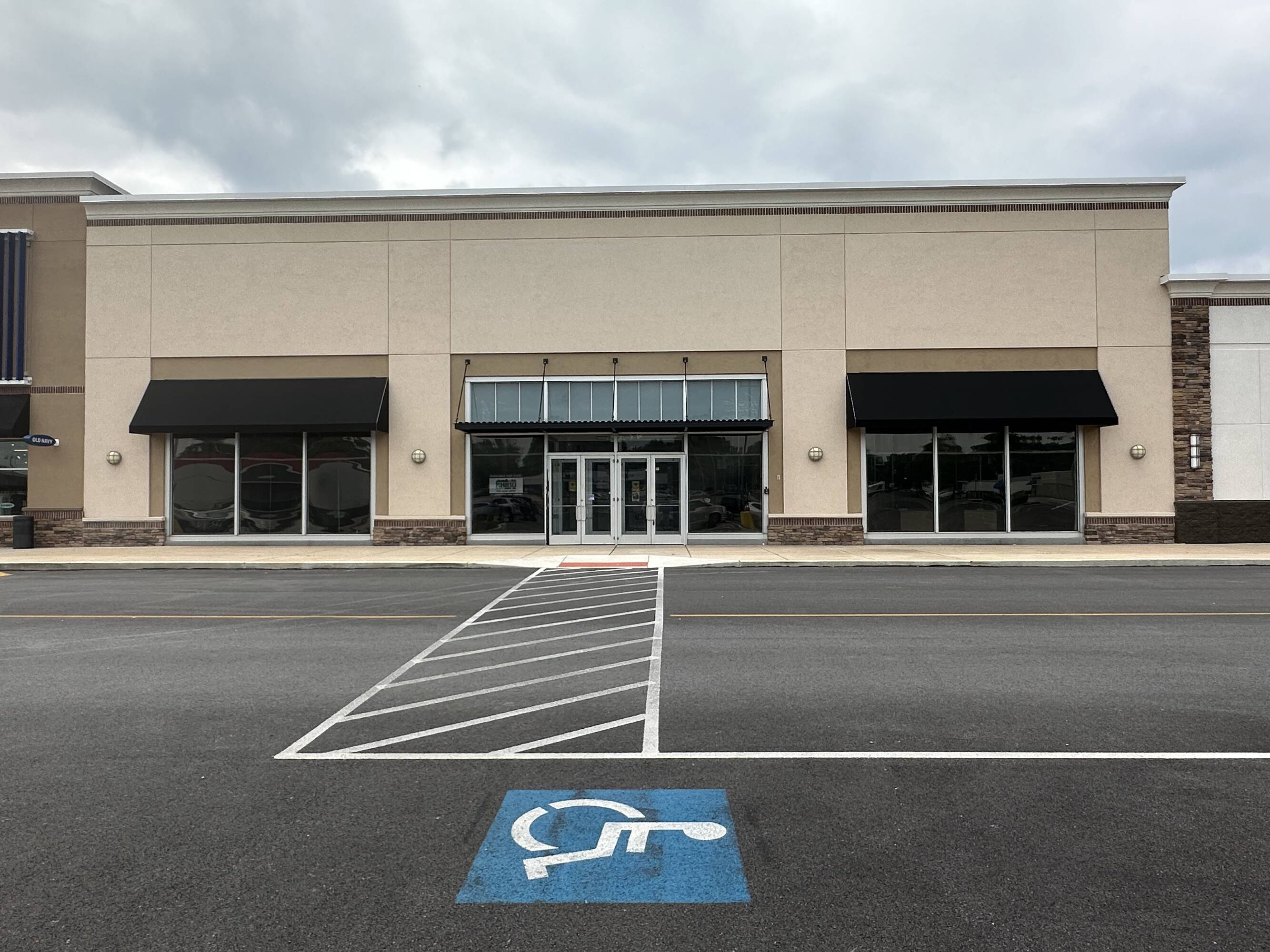 351 Loucks Rd, York, PA 17404