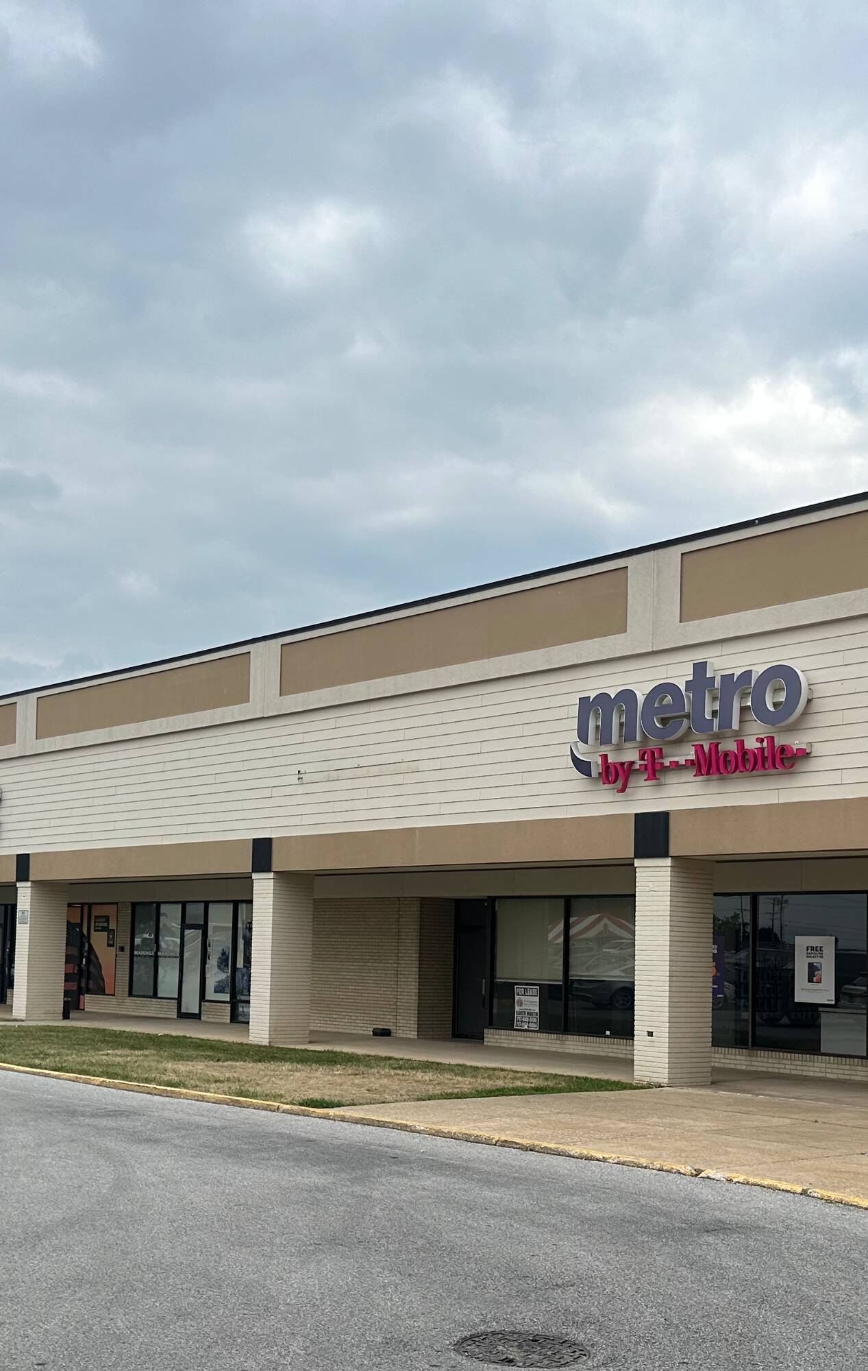 351 Loucks Rd, York, PA 17404