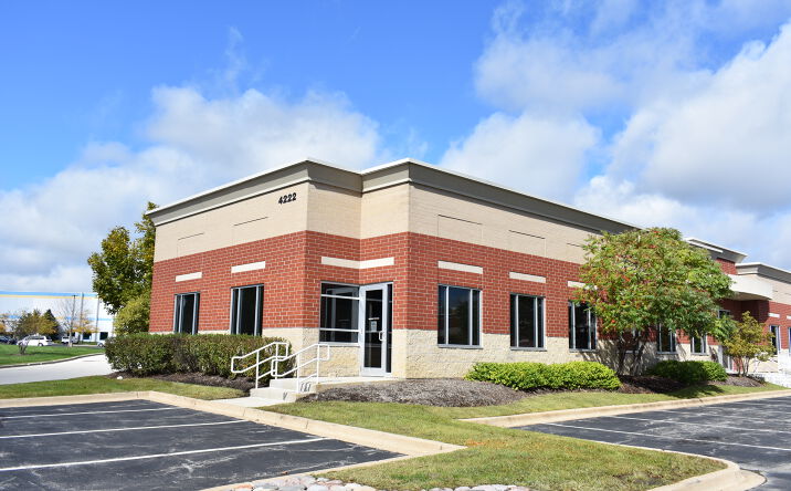 Pictures of Industrial property located at 4248 Meridian Pkwy, Aurora, IL 60504 for lease - image #1