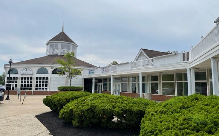 Pictures of Retail, Office property located at 1 Plaza Dr, Toms River, NJ 08757 for lease - image #1
